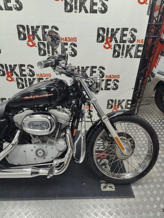 Harley-Davidson XL 883 C Negra/Plata