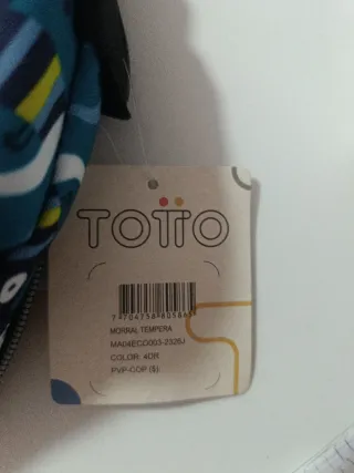 Mochila y estuche Totto