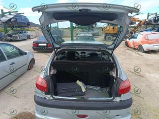SOLO DESPIECE PEUGEOT 206 (T3) 1,4 -- 55 KW / 75