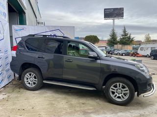 Toyota Land Cruiser 2012