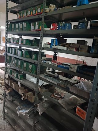 Herramientas y tornillería