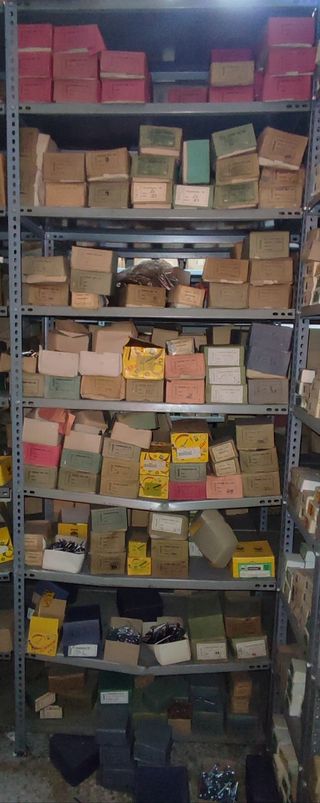 Herramientas y tornillería