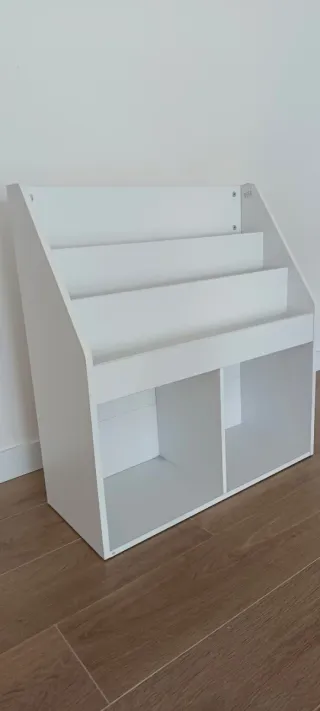 Librería infantil madera blanca