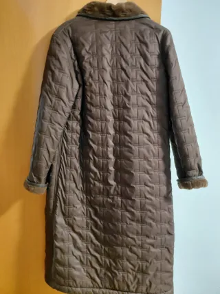 Abrigo largo Paz Torras.