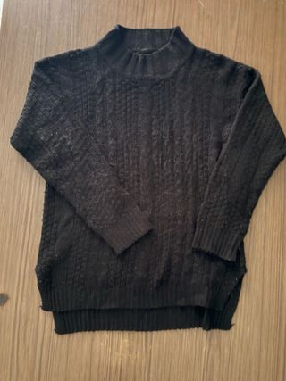 Maglioncino nero collo alto