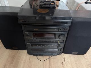 Equipo música Aiwa CX-Z670 + altavoces