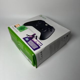 controller xbox con scatola Fortnite