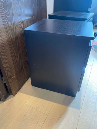 Cómoda y 2 Mesitas de Noche Ikea