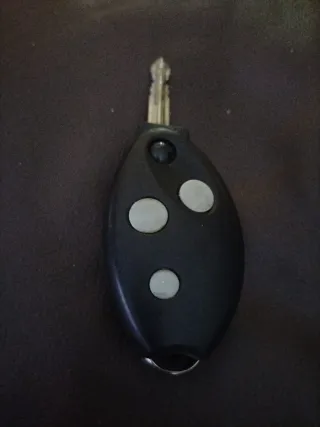 Llave Citroen Xsara y C5