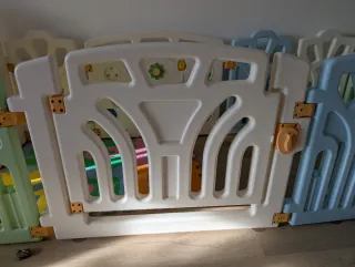 Parque infantil vallas plástico