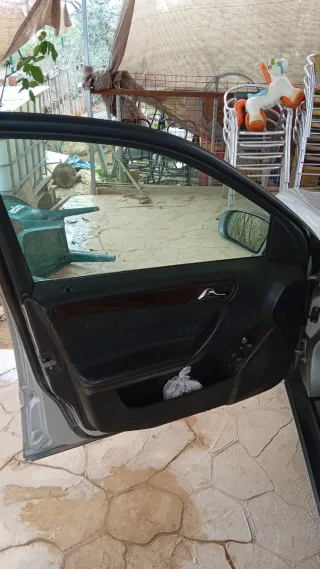 Mercedes-Benz Clase C 2003