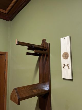 Perchero para guarnición.