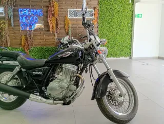 Suzuki Marauder 250 Solo 17500 kms
