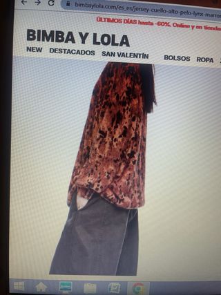 Jersey Bimba y Lola Animal print de cuello alto .
