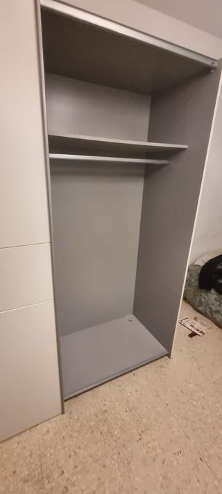 Armario beige 2m ancho x 2m alto x 60cm fondo