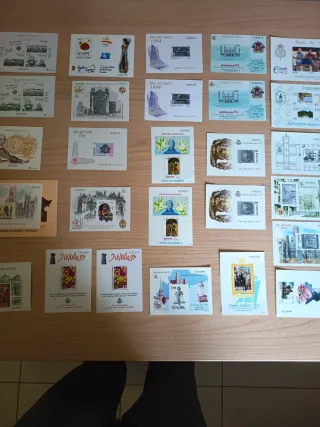 Lote 27 Pruebas de Lujo y artista. Correos España.