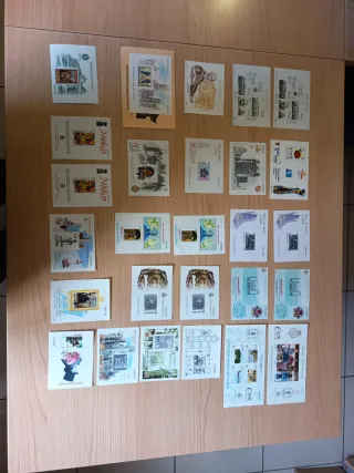 Lote 27 Pruebas de Lujo y artista. Correos España.