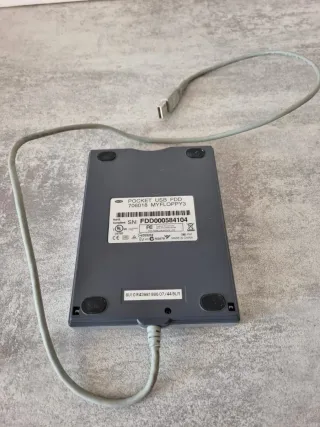 Lector Disquetes USB LaCie