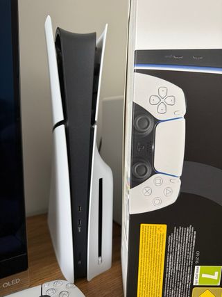 PS5 Slim sin Lector