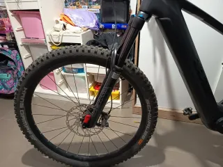 Bicicleta Eléctrica Cube Stereo Hybrid SLX XT