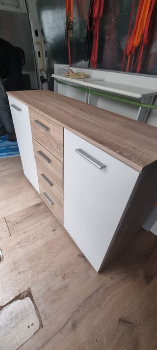 Aparador 1.20 ancho x 83 alto x 35 fondo