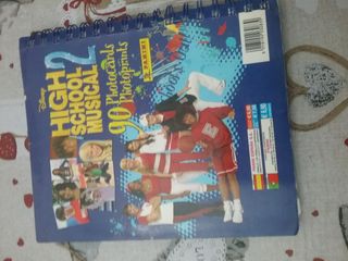 Lote Caja musical,gorra y álbum High School Musica