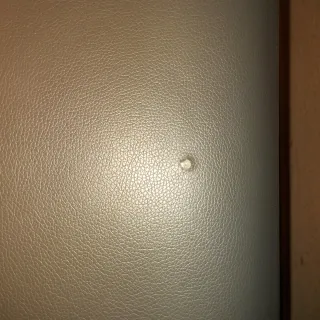 Zapatero banco con estrella gris