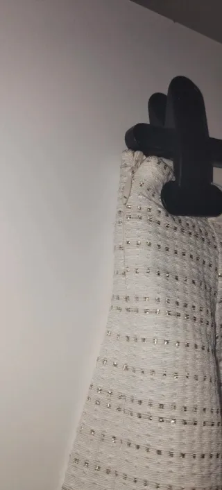 Falda blanca y dorada tiro alto T.XS