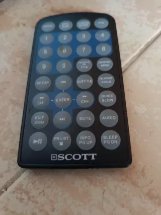 DVD Portátil SCOTT DPX 9040 HTV