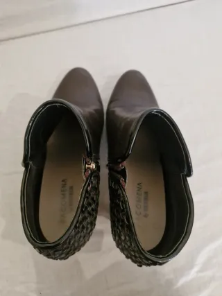 Botines de tacón con tejido