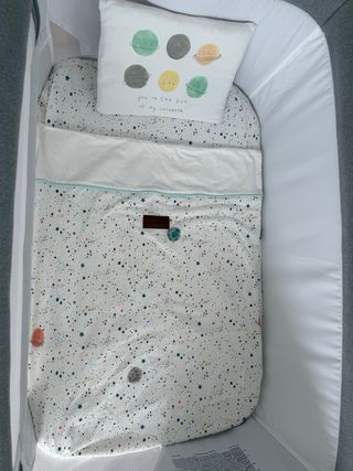 Cuna de colecho Jané Baby gris. Usada 1 mes