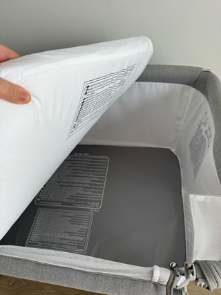 Cuna de colecho Jané Baby gris. Usada 1 mes