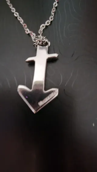 Collana con ciondolo a forma di segno zodiacale