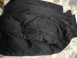 Giubbotto ENOS nero leggero