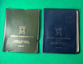 L#560 Carteras originales de colección