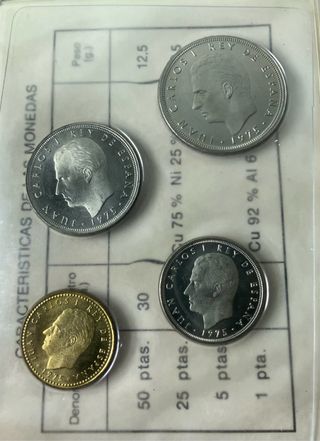 L#560 Carteras originales de colección