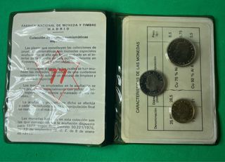 L#560 Carteras originales de colección