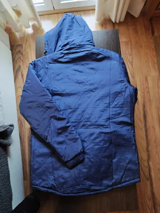 Abrigo Oficial Rayo Vallecano Umbro Talla L