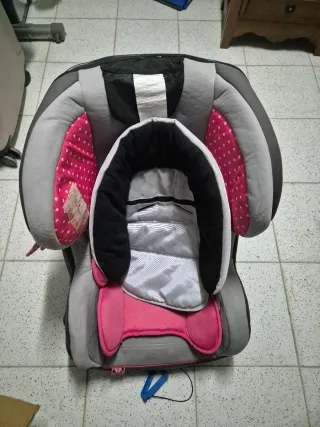 Silla coche infantil gris y rosa