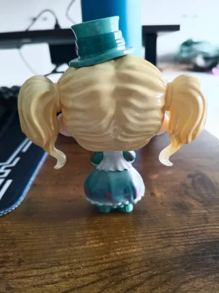 Figura Kiki Betrayal