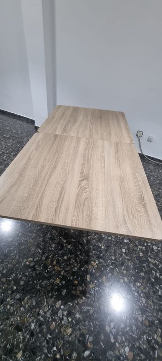 Mesa extensible 90x90 cerrada / 90x180 abierta