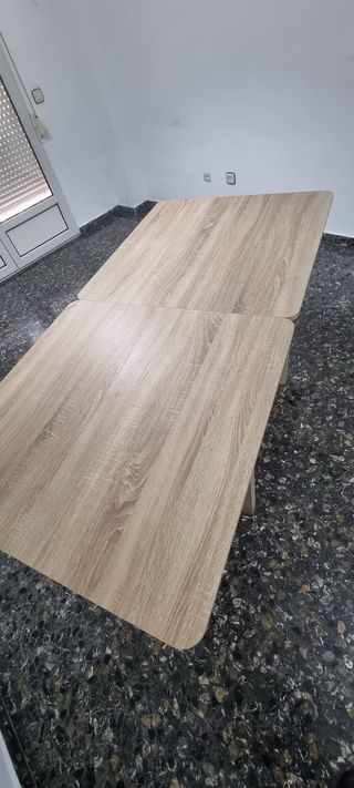 Mesa extensible 90x90 cerrada / 90x180 abierta