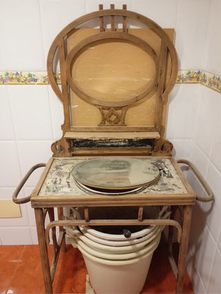Lavabo antiguo madera y cristal