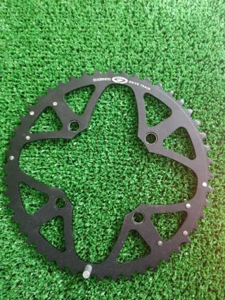 Plato Shimano de montaña, Drive Train Negro. 48D.