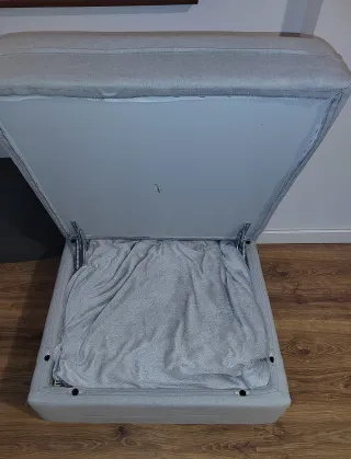 Vallentuna Orrsta gris claro.