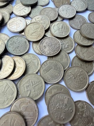 Lote 70 monedas 5 Pesetas Españolas.