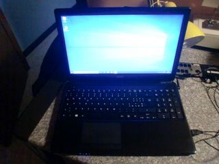 pc portatile acer e1-522 usato