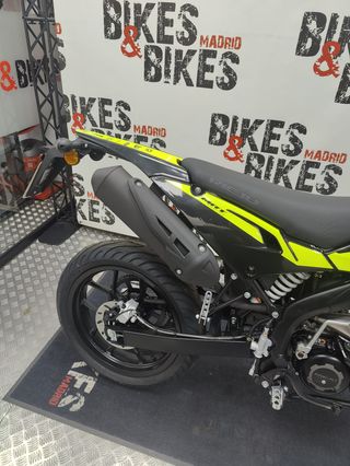 RIEJU MRT 50 SM KM 0