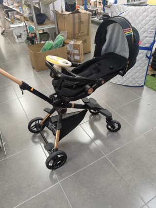 Silla de paseo para bebé negra