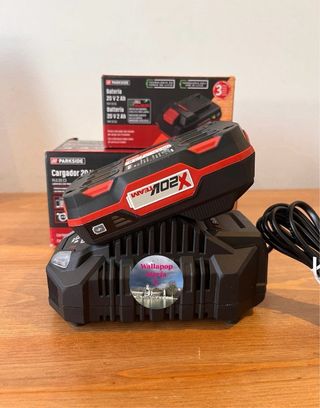 Cargador rapido y bateria 2Ah Parkside